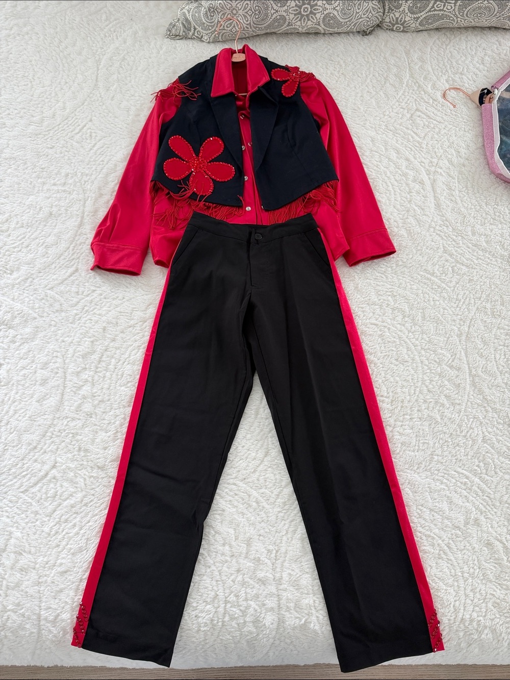 Weissman Red and Black Straight-Leg Pant Set with Embellished Vest